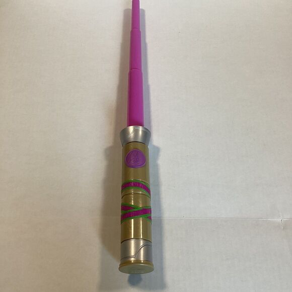 Star Wars Young Jedi Adventures Training Lightsabers - Lys Solay - Picture 1 of 7